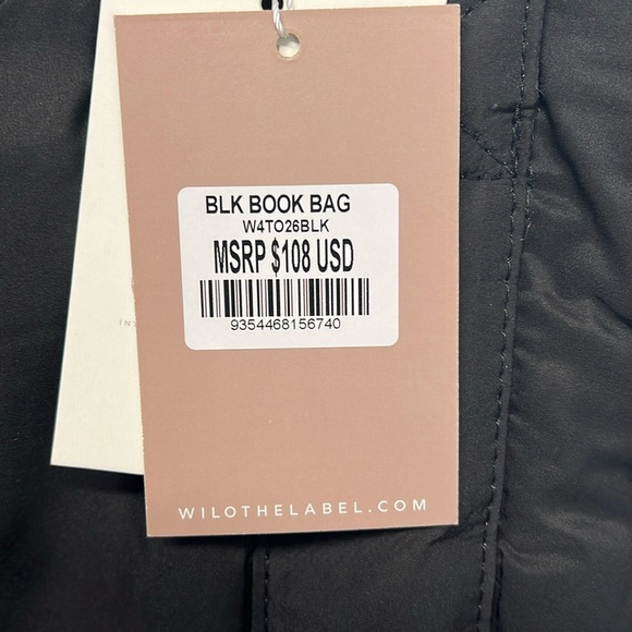 Wilo The Label | Black Book Bag w/ Carry-On Sleeve & Water Bottle Pockets 🖤 - Picture 4 of 7